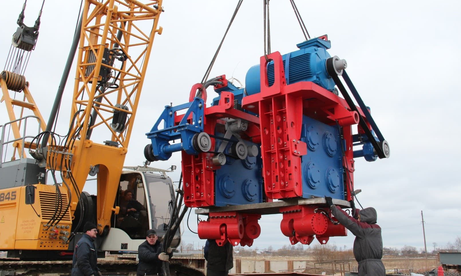 Современные сваебойки: где грунт - партнёр, а не враг