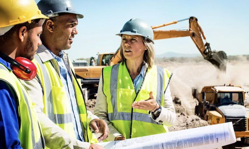 Почему в 2025 году парки строительной техники «стареют»: экономика принудительной рационализации