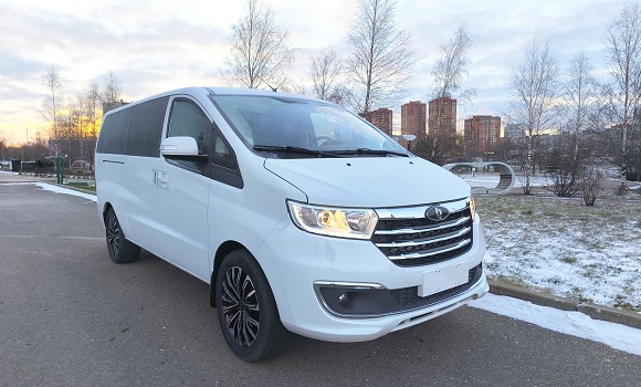 Sollers SF1 в пассажирском формате: на "Алабуге" стартовал выпуск семиместного минивэна