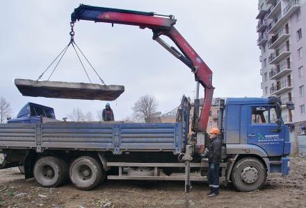 МАШИНА КАМАЗ 65117 С КРАНОМ-МАНИПУЛЯТОРОМ HMF-2430, Санкт-Петербург