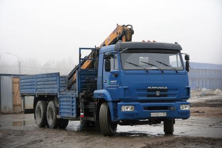 МАШИНА КАМАЗ 65117 С КРАНОМ-МАНИПУЛЯТОРОМ COPMA-210.3, Санкт-Петербург