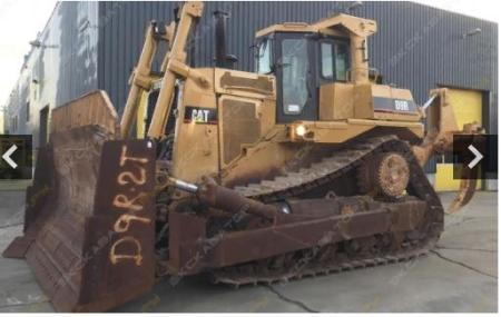 Гусеничные бульдозеры Caterpillar  D9R, Москва