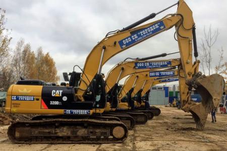 Гусеничные экскаваторы Caterpillar 330D2L, Москва