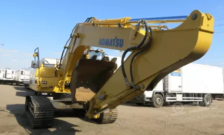 Аренда гусеничного экскаватора Komatsu PC220