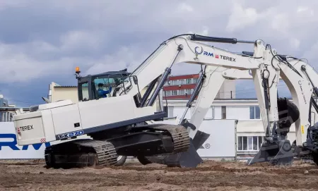 Аренда гусеничного экскаватора TEREX TX 270