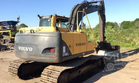 Аренда гусеничного экскаватора Volvo EC140BLC