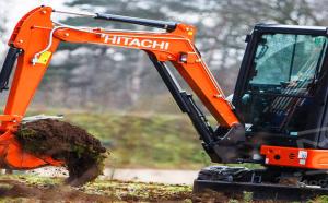 Аренда мини-экскаватора Hitachi ZX26U-5A