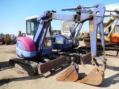 Гусеничные мини-экскаваторы Komatsu PC38 UU-5