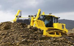 Гусеничные бульдозеры KOMATSU D155AX-6, Москва