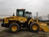 Фронтальные колесные погрузчики  CAT, Komatsu, Bobcat, Hyandai, Sunward (от мини- погрузчиков до средних)  на Сахалине