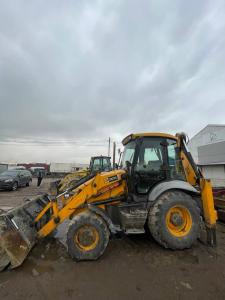 JCB 3CX Backhoe Loaders