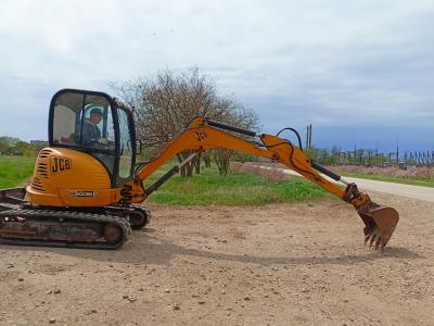 Гусеничные мини-экскаваторы JCB 8035 ZTS