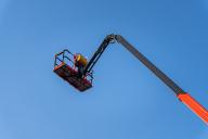 Коленчатые подъемники DINGLI BA28BRT