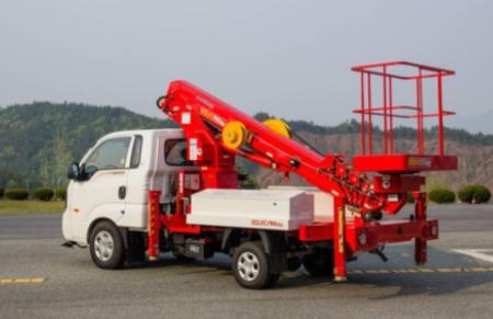 Автовышка KIA — 32