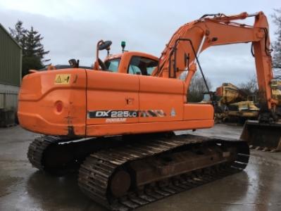 Аренда гусеничного экскаватора Doosan 225