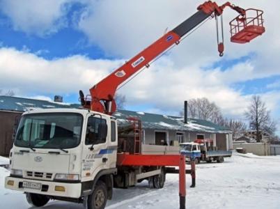 Манипулятор с монтажной корзиной Nissan