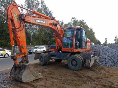 Экскаватор колесный DOOSAN DX140W