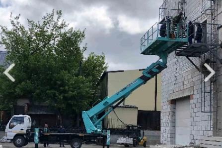 Isuzu Elf Tadano 200s