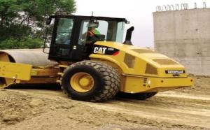 Аренда катка «CAT CS56» — 12.5 тонн