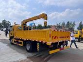 Манипуляторы ISUZU Elf, Владивосток