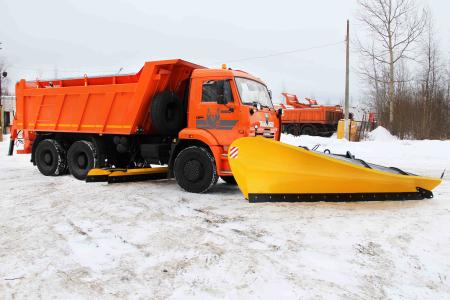 Комбинированные машины Камаз МКДУ-3, Санкт-Петербург