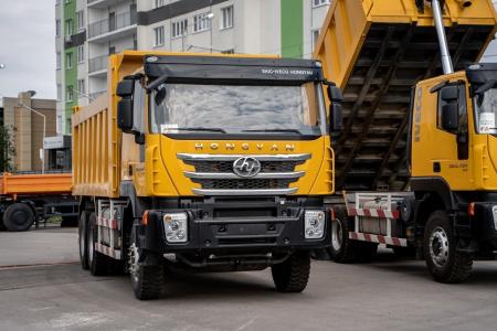 Самосвалы HONGYAN SAIC-Iveco, Коломна