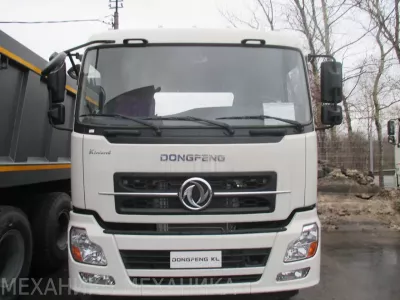 Седельные тягачи Dongfeng 6X6 KL, Новосибирск