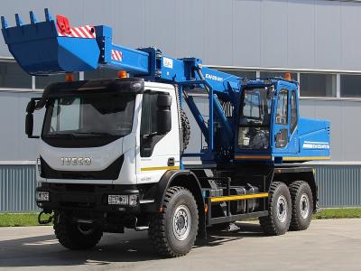 Автоэкскаваторы Святовит  EW-25-M1 шасси  IVECO-AMT EUROCARGO 6х4, Москва