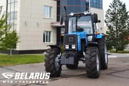 Колесные тракторы Беларус 1221.2, Тюмень
