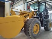 Фронтальные колесные погрузчики SEM 655D