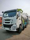 Автобетоносмеситель ISUZU Giga бочка 9 м3 с распределительной стрелой и насосом