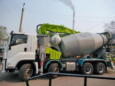 Автобетоносмеситель ISUZU Giga бочка 9 м3 с распределительной стрелой и насосом