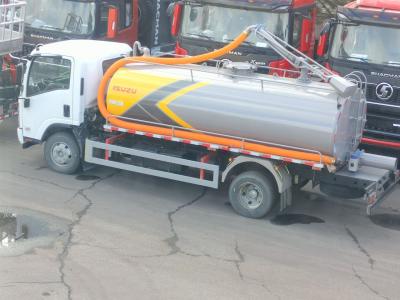 Ассенизатор ISUZU ELF бочка 8 м3