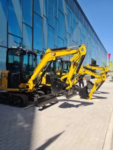 Гусеничные экскаваторы Caterpillar 303CR
