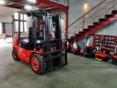 Электропогрузчики EP Equipment EFL302