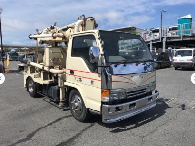 KYOKUTO PY120-37 concrete pumps