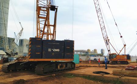 Гусеничный кран XCMG XGC55