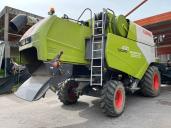 Зерноуборочный комбайн Claas Tucano 430