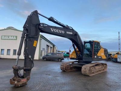 усеничный экскаватор Volvo EC 250