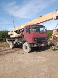 Продам автокран МАЗ