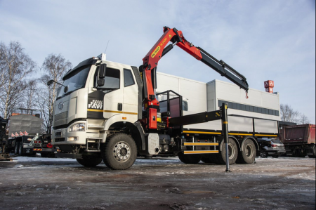 Palfinger PK 24001 на шасси FAW J6 6+4