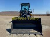 Фронтальный погрузчик XCMG LW330RU