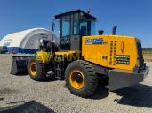 Фронтальный погрузчик XCMG LW330RU