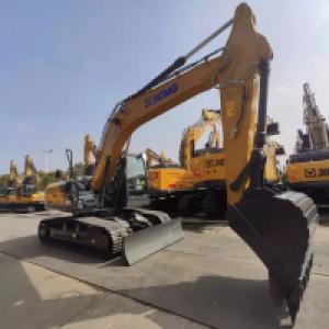 Гусеничный экскаватор XCMG XE180DN