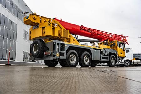 Автомобильный кран SANY STC250T5-4R