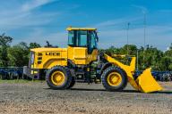 Погрузчик фронтальный