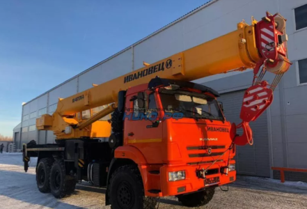 Автокран ИВАНОВЕЦ 45717К ЗР на шасси КАМАЗ 43118