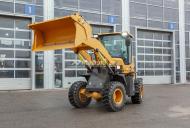 Погрузчик фронтальный колесный