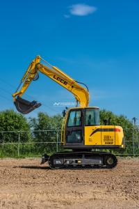 Мини-экскаватор гусеничный