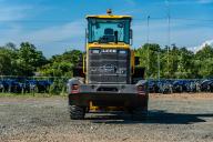 Погрузчик фронтальный колесный